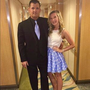 Meet your Posher, Chloe